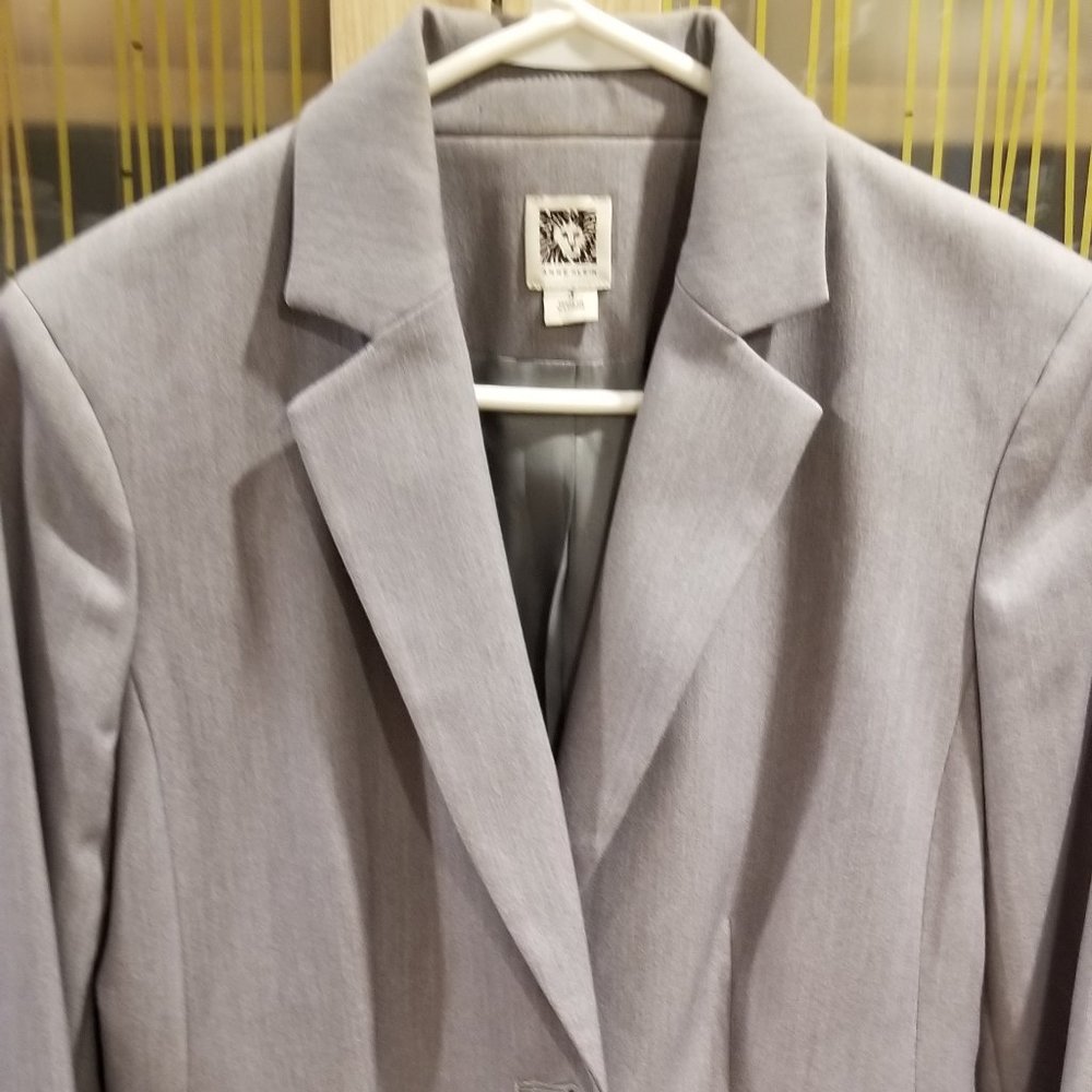 Gray Ann Taylor Blazer
